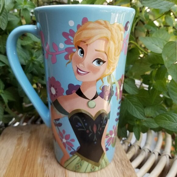 Disney Store Frozen Elsa Snowflake Tall Latte Mug Ceramic Coffee Cup - Picture 1 of 9